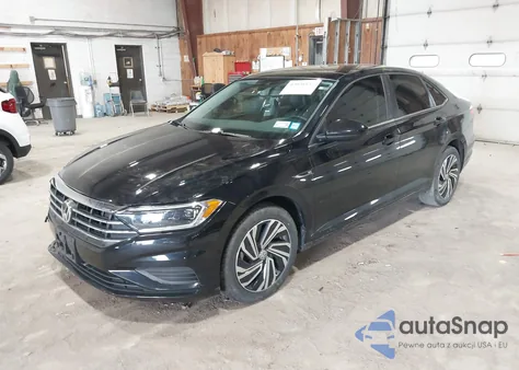 2021 Volkswagen Jetta 1.4T Sel z USA, uszkodzony, nr VIN 3VWE57BU0MM093120